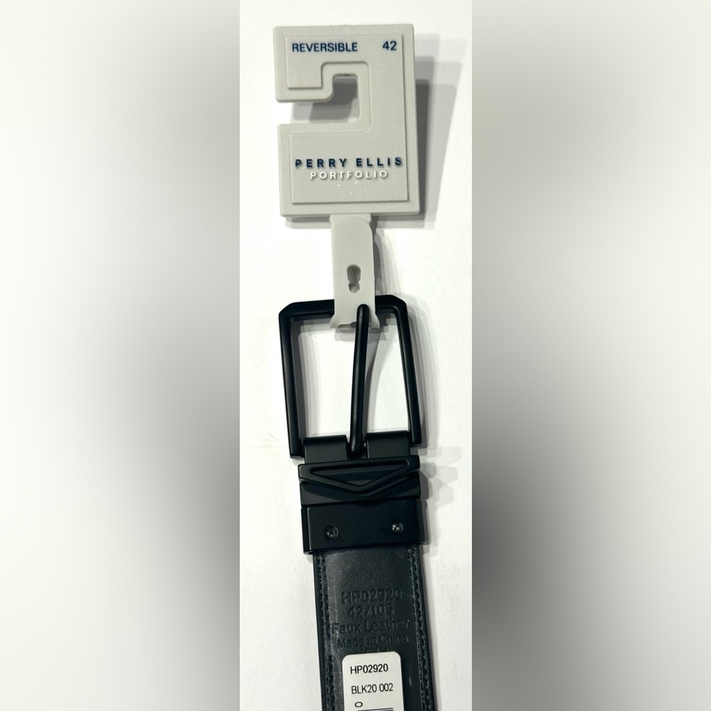 Perry Ellis Mens NEW Black Reversible Dress Belt Men's Sz 42 Faux Leather - Picture 6 of 10
